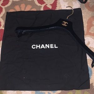Chanel classic flap medium bag Dustbag with hanger!